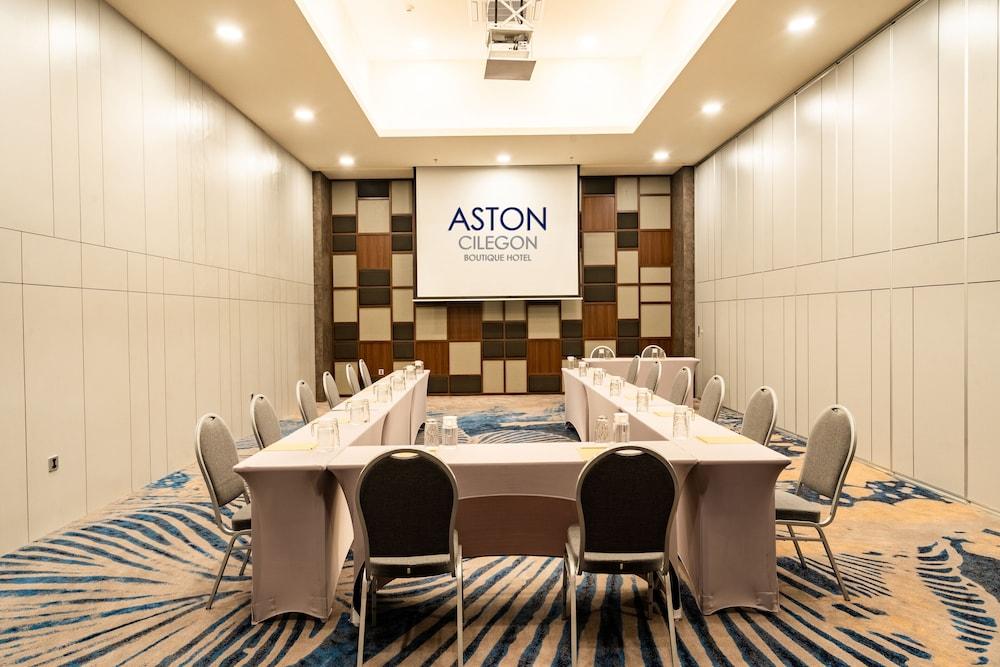 Aston Cilegon Boutique Hotel Buitenkant foto