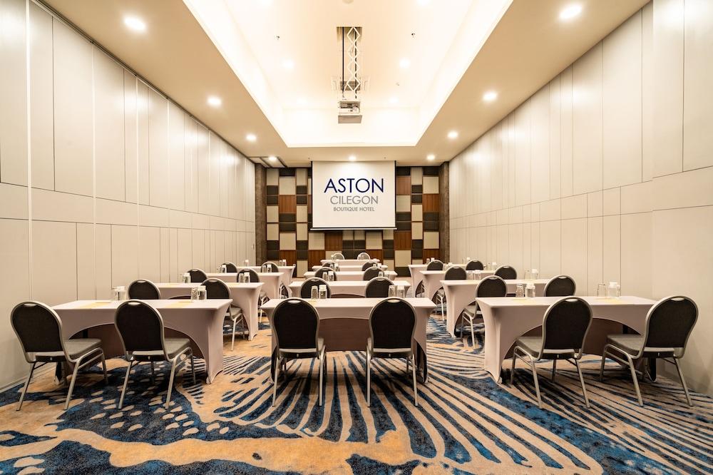 Aston Cilegon Boutique Hotel Buitenkant foto